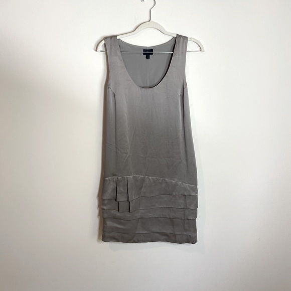 Banana Republic Dresses & Skirts - Banana Republic Silk Dress